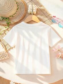 Ropa Disney, Camiseta para niñas con estampado de marco de foto con temática del Día de San Valentín de la princesa Ariel de Disney. Esta cómoda y transpirable camiseta de cuello redondo de manga corta es perfecta para usar en primavera y verano, ideal para atuendos diarios, vacaciones, ocio, aventuras al aire libre, vida escolar y viajes de compras. También es un excelente regalo para niños y niñas por igual. Todos los niños se merecen uno. - Blanco - Ver 4