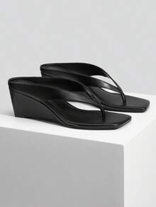Athlefit Women's Low Wedge Sandals  Dressy Square Open Toe Summer Beach Flip Flops Thong Heeled Sandals Providing A Comfortable Wearing Experience So You Can Walk Or Stand For Long Periods Without Feeling Tired - màu đen - Xem 2