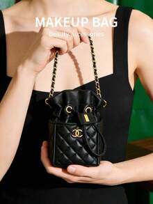 CHANEL Mini Chain Shoulder Bag, Drawstring Design, Fashionable Women's Handbag, Perfect For Travel And Evening Wear, Unique Gift Choice