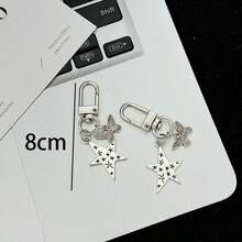 1pc Butterfly, Star, Moon Keychain - Minimalist Couple Keyring, Vintage Design Unique Gift For Friends, Students - Multicolor - View 4