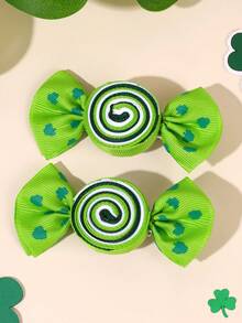 2个圣帕特里克节女孩发夹，绿色三叶草蝴蝶结鳄鱼夹，糖果造型罗缎丝带蝴蝶结发夹，节日三叶草发卡，幸运四叶草发夹，青少年发饰