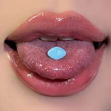 菱形药丸亚克力舌钉，钛钢外螺纹，小众性感药丸形舌钉舌环