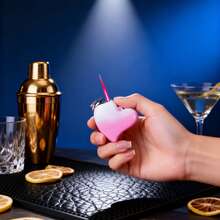 Pink To White Gradient Heart-Shaped Lighter - Windproof With Adjustable Flame Size, Compact Portable & Cute Design, Ergonomic Grip, Durable Refillable Plastic (Fuel Not Included) - Romantic Couple Gift, Valentine's Day Present, Liquid Ignition Type - Pink Heart-shaped Lighter - View 2