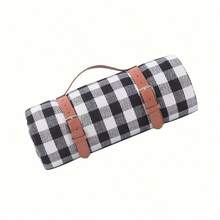 这款野餐垫采用经典醒目的格子图案，为任何户外环境增添一丝复古魅力。鲜艳持久的印花不易褪色，无论是在公园、海滩、露营地还是自家后院，都能营造出绝佳的视觉效果，让每一次野餐都倍感特别。 - 彩色 - 查看 8