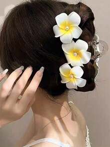 1 pieza Pinza de pelo con flor de Frangipani de Hawái - Pinza de pelo dulce y elegante para mujeres y niñas - Perfecta para coletas y accesorios para el cabello - Multicolor - Ver 1