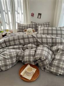 3pcs Polyester Minimalist Retro Print Dorm Bedding Set, Dorm Decor Floral Bedding Set, Zipper Closure, Suitable For All Seasons, Soft Skin-Friendly Breathable, Fits Dorm Bed, Twin Bed, Full Bed, Queen Bed, Bedroom Duvet Cover Set, Quick Machine Washable (Includes 1 Duvet Cover, 2 Pillowcases, No Inserts) - Multicolor - View 6
