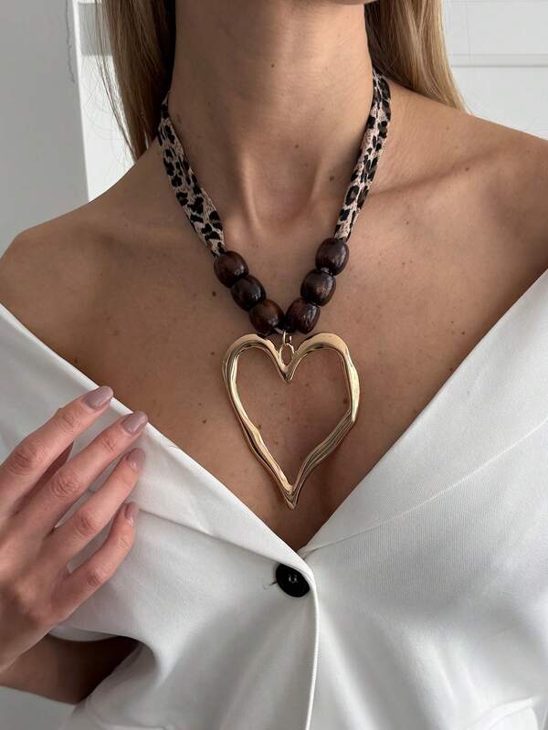 1pc Bohemian Style Hollow Heart Wooden Bead & Chiffon Pendant Necklace, Elegant & Versatile For Daily, Casual, Party, Wedding, Holiday, Charming Faux Jewelry Gift For Women