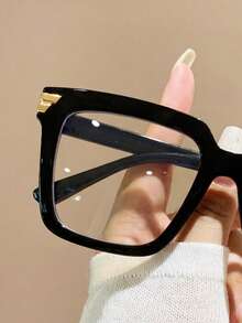 一副男女通用方形简约透明镜片眼镜，适合书写、阅读、办公、上学、搭配服装、日常佩戴。 - 駭平 - 查看 3