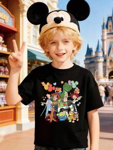 Disney Apparel, Featuring A Double-Sided Toy Story Cartoon Lettering Design On This Boys' T-Shirt. This Soft, Breathable Short-Sleeve Crew Neck Tee Is Perfect For Spring And Summer Wear, Ideal For Everyday Outfits, Vacation Leisure, Outdoor Adventures, School Life, And Shopping Trips. It Also Makes An Excellent Gift For Boys And Girls Alike. Every Child Deserves One. - 黑色 - 查看 2