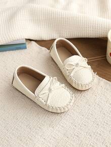 1 Pair Spring New Fashion Versatile Stitched Children Flat Shoes - Beige - View 4