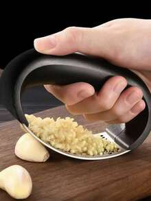 重型压蒜器，专业蒜蓉压榨器和切碎器，符合人体工程学的压蒜工具，带易挤压手柄，厨房工具，姜压器，蔬菜切碎器，必备厨房配件 - 彩色 - 查看 9