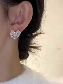 1 Pair Women Heart Shaped Rhinestone Earrings Luxury Elegant Romantic Unique Stud Earrings Fashion Jewelry Gift For Her - 黃金 - 查看 4