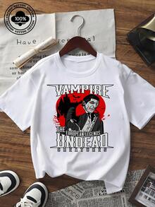 Camiseta feminina de manga curta com estampa gráfica de vampiros, gola redonda, estilo casual, inspirada em filmes de terror vintage, com estampa de criaturas mortas-vivas, ideal para o verão, modelagem solta e estilo streetwear.
