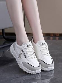 女士白色运动鞋，休闲街头风，时尚平底运动鞋 - 白色 - 查看 5