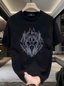 Camiseta Hombre Helmet Gótico, Estética Oscura, Look Alternativo, Casual Diario, Outfit Urbano, Temporada Todo Año,playera de hombre,ropa de hombre,playeras,parejas,envio nacional,regalo para hombre,oversize hombre. - Negro - Ver 1
