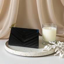 Classic Women's Chain Purse, Envelope Crossbody Bag, Stylish Shoulder Bag, Fashion Small Handbag For Daily Use, Travel & Gift - 黑金色 - 查看 4