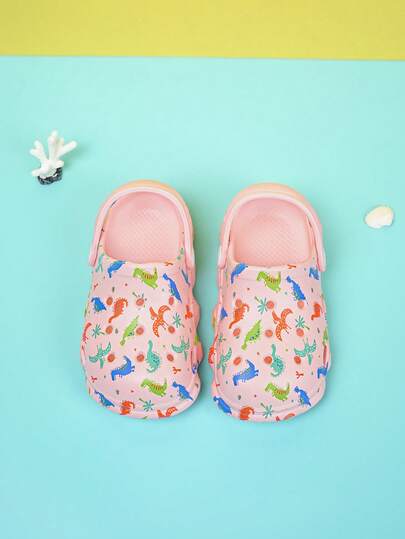 1双女婴舒适、时尚、休闲、轻便、百搭的粉色沙滩凉鞋，防滑且带有脚趾保护，适合春夏穿着