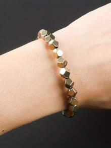 Fabriqué à la main, ce bracelet en pyrite brut présente des perles bohèmes multi-facettes conçues pour attirer la richesse et l'abondance. Il sert de bijou pour le chakra de la force intérieure du plexus, en en faisant un cadeau spirituel vintage adapté aux occasions - Multicolore - Voir 4