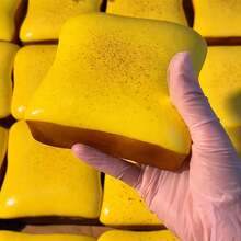 1个慢回弹黄油吐司造型挤压玩具 - 超柔软慢回弹减压玩具，生日、派对礼品的完美之选 - 彩色 - 查看 10