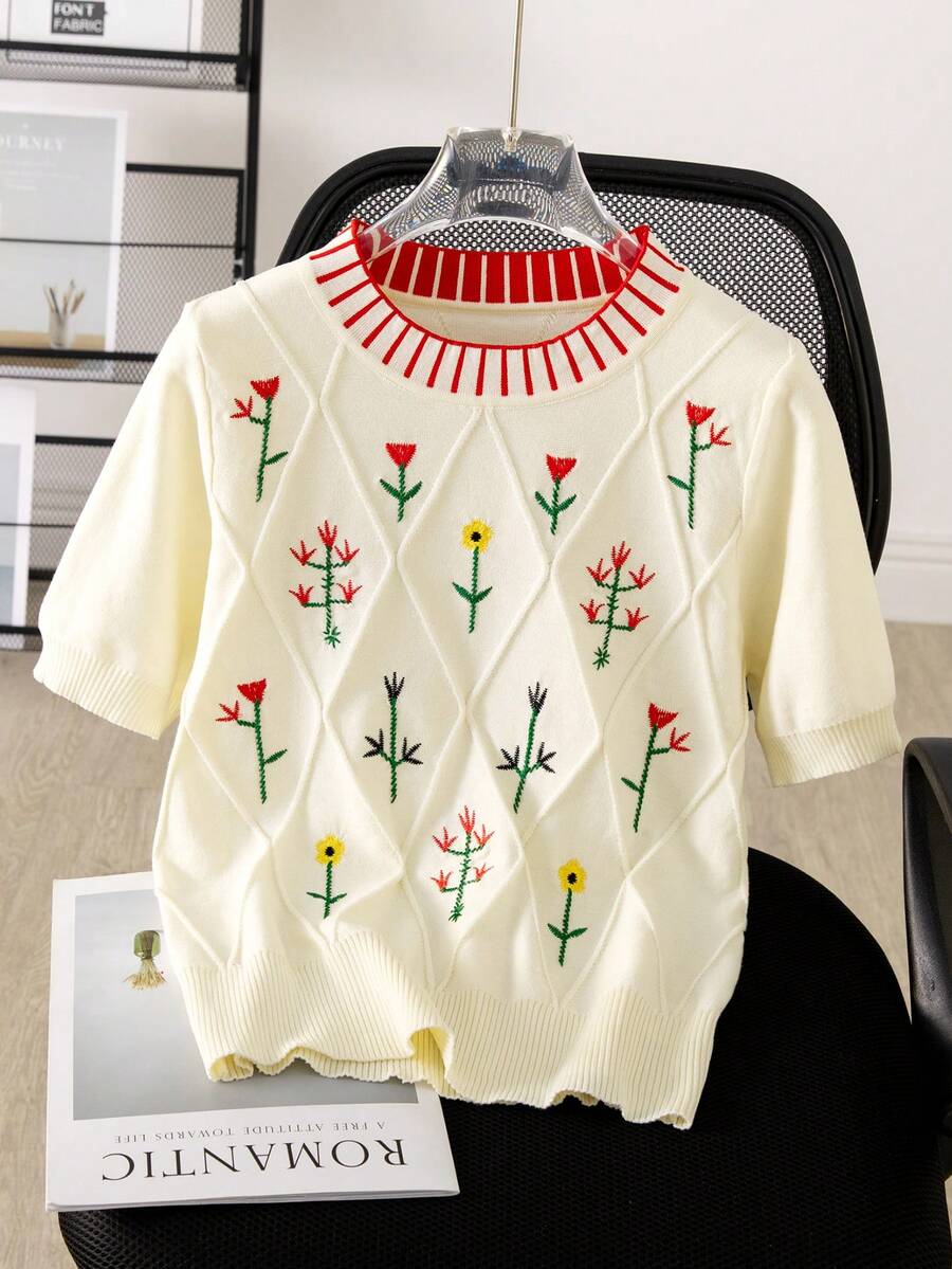 2026春夏女式圆领短袖叶子花朵刺绣图案 - 杏色 - 查看 1