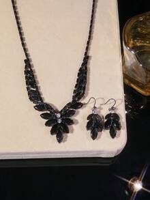 Black Zirconia Leaf Jewelry Set, Elegant Necklace + Earrings, Shiny Accessories For Party & Date - Multicolor - View 2