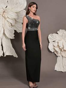 斜肩绷带连衣裙，奢华水钻装饰，性感修身开衩下摆，适合度假、家庭聚会、晚宴、宴会等场合。 - 黑色 - 查看 4