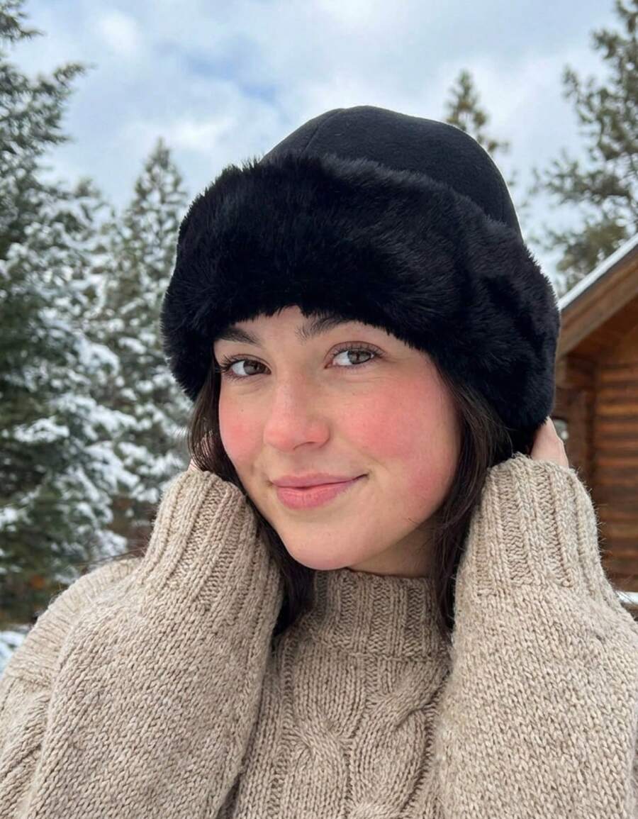 Women's Winter Plush Beanie, Soft Style, Limited Edition, Casual, Fluffy Polyester Faux Fur, Contrast Beanie, Nightwear, Holiday, Home, Daily, Autumn/Winter - 黑色 - 查看 1