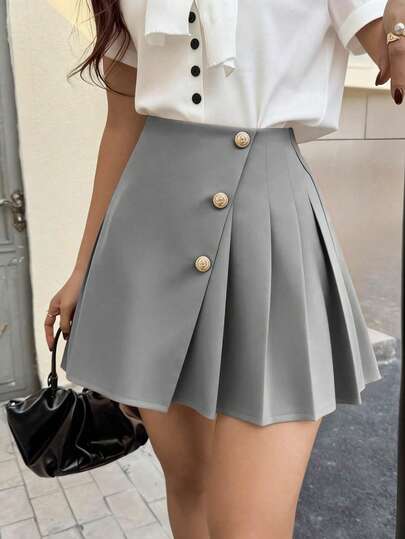  Falda mini plisada asimétrica para mujer EARO, falda pantalón con decoración de botón metálico de cintura alta, corte evasé, elegante y versátil para uso diario y citas, ideal para el verano