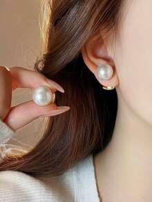 1 Paar weiße vintage französische minimalistische geometrische quadratische Perlen Ohrstecker, geeignet für Teenager Mädchen für den Alltag und Feiertage - Weiss - Übersicht 4