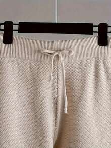 Women's Winter Clothing Of Women's Winter Clothing Women's Winter Fashion Women's Winter Promotion Of Women's Winter Clothing Matching Knit Set   Relaxed-Fit Sweater With Ribbed Details  Wide-Leg Pants With Drawstring Waist  Versatile Color Options  Ideal For Casual Wear  Basic Tee High-Waisted Jeans Simple Wide Leg Pants Slim Skinny Pants Casual Dress Crew Neck Hoodie Straight Leg Casual Pants Versatile Button-Down Shirt Solid Color Base Layer Top Loose Straight Skirt Classic Black Skinny Pants Simple Maxi Skirt Casual Sweatpants Slim Pencil Pants Versatile Midi Skirt Basic Button-Down Shirt High-Waisted Wide Leg Skirt Solid Color Casual Pants Simple Overall Dress Straight Leg Cigarette Pants - Màu be - Xem 4