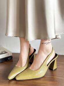 Tacones altos para mujer, zapatos elevados de moda con elegante estilo europeo, aumentan la longitud de las piernas, sandalias de tacón grueso de uso diario con clase - Verde Oliva - Ver 2