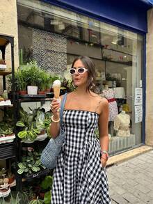 VIBEWAVE 黑白格子吊带中长连衣裙，收腰A字连衣裙，2026夏季款 - 黑與白 - 查看 7