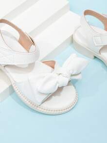 1 Pair Cute Girls' Outdoor Hook And Loop Flat Sandals, Spring/Summer - White - View 4