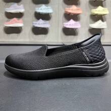 Skechers 女士套脚式缓震休闲步行运动鞋 - 黑色 - 查看 2