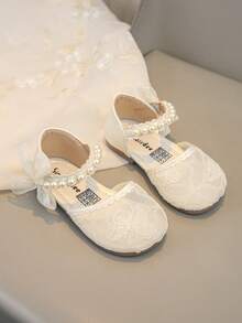 1 Pair Girls New Fashion Elegant Simple Pearl Embroidered Mesh Breathable Handmade Pearl Bow Decor Hook And Loop Soft Non-Slip Flat Princess Sandals, Suitable For Dresses And Piano Performance, All Season