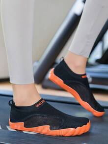 TOLLN 1 Pair Women's Quick-Dry Outdoor Wading Shoes, Non-Slip Swimming Shoes, Scratch-Resistant Water Shoes, Amphibious Beach Shoes - Black - View 3