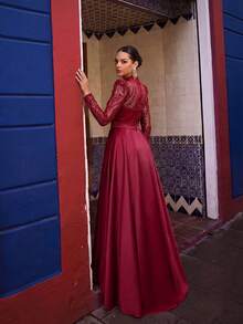 Faeriesty 优雅长袖高领及地连体裤 - 亮片和缎面拼接，蓬松裙摆带拖尾，修身剪裁 | 适合节日派对、新年夜、正式晚宴、情人节派对 - 酒紅色 - 查看 2