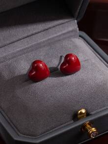 1pair Retro Minimalist Red Heart Earrings, Suitable For Daily And Party Wear