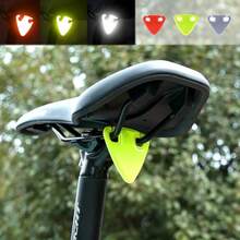 2个高亮TPU自行车反光片三角形便携式反光片和1张1*8厘米反光贴纸，适用于自行车装备和自行车配件 - 彩色 - 查看 6