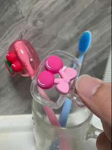 Cherry Design Toothbrush Holder, Cute Cherry Pattern, Compact And Portable Design For Easy Carrying, Protects Toothbrush Head, Features Dual Holes For Drainage And Ventilation,For Home, Dorm & On-The-Go Use | Cute Toothbrush Head Holder For Bathroom Organization, Ideal For Home, Dorm