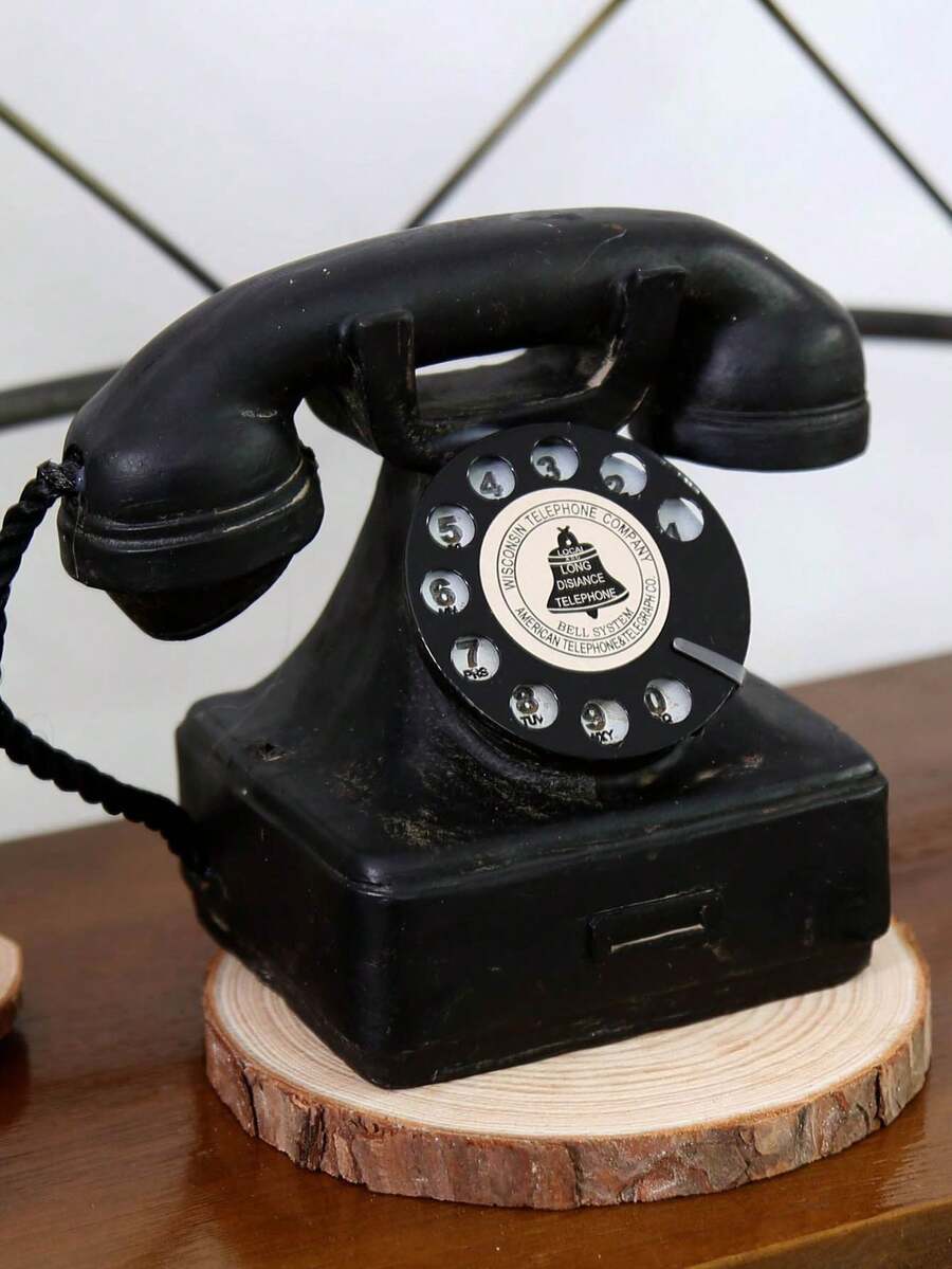 1pc Classic Retro Telephone Replica: This Retro Telephone Showcases The Elegant Aesthetics Of Communication, Transporting You Through Half A Century, Just To Speak With You. It Is Both A Nostalgic Antique Telephone Prop For Photography, As Well As A Perfect Home Decor Piece For Living Rooms, Offices, Bedrooms, Bookshelves And Desktops. It Also Makes A Unique Gift For Halloween, Christmas And Thanksgiving. - Black Retro Phone Type a - View 1