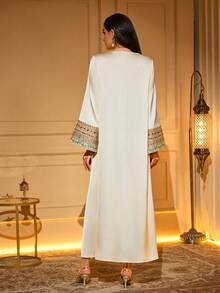 Elegant Long Arabic Style Dress, V-Neck, Embellished With Applique Details, Woven Fabric, Long Sleeve - Apricot - View 2