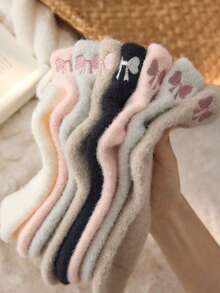 2 Pairs Of Random Colored Plush Women's Short Socks With Bow Patterns, Warm And Comfortable, Suitable For Autumn And Winter Seasons, With Random Colors - Multicolor - View 2