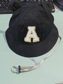 1pc A-Z Letter Print Sun Hat, Unisex Kids, Wide Brim Outdoor Sun Protection Cap With Chin Strap - Black - View 4