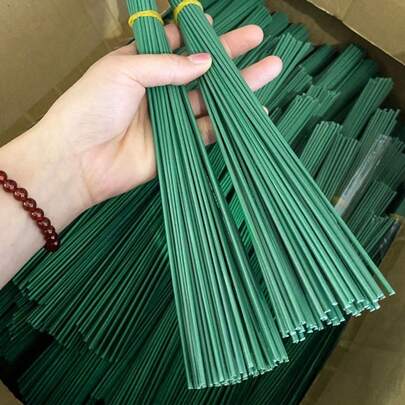 90/60/30/1pc Green Floral Stems, DIY Flower Arranging Materials, Handmade Iron Wire Flower Stems Accessories. Suitable For DIY Flower Arranging, Wedding Bouquets, Wreaths, Floral Decor Accessories And Craft Projects. Also For Home Decor, Wedding Decoration And Handmade Bouquets. Applicable For Easter, Birthday, Graduation, Mother's Day And Other Occasions. Artificial Plants.