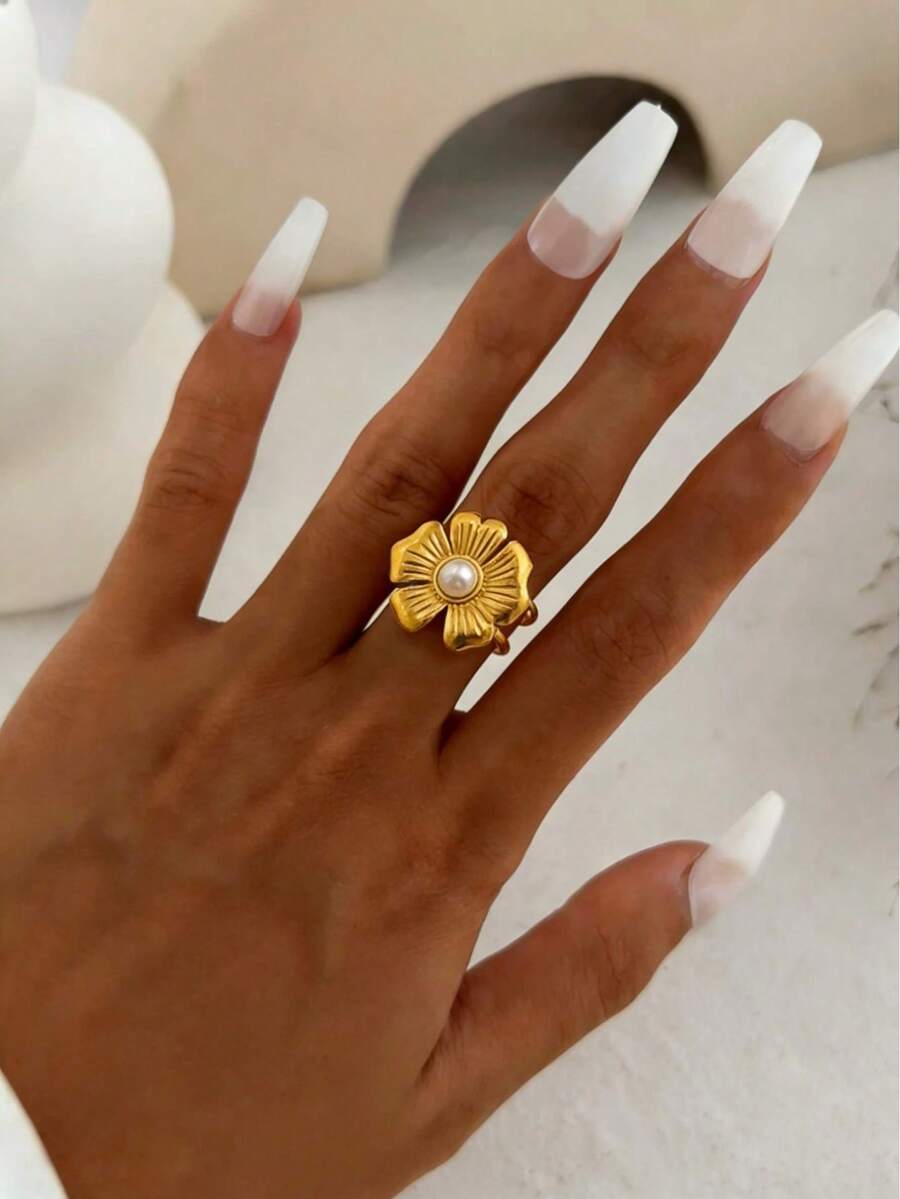 1枚时尚不锈钢花朵、蝴蝶、心形和蝴蝶结造型仿珍珠镶嵌开口戒指,适合女性日常佩戴和夏季度假佩戴,精美礼品。 - 金黃色 - 查看 1
