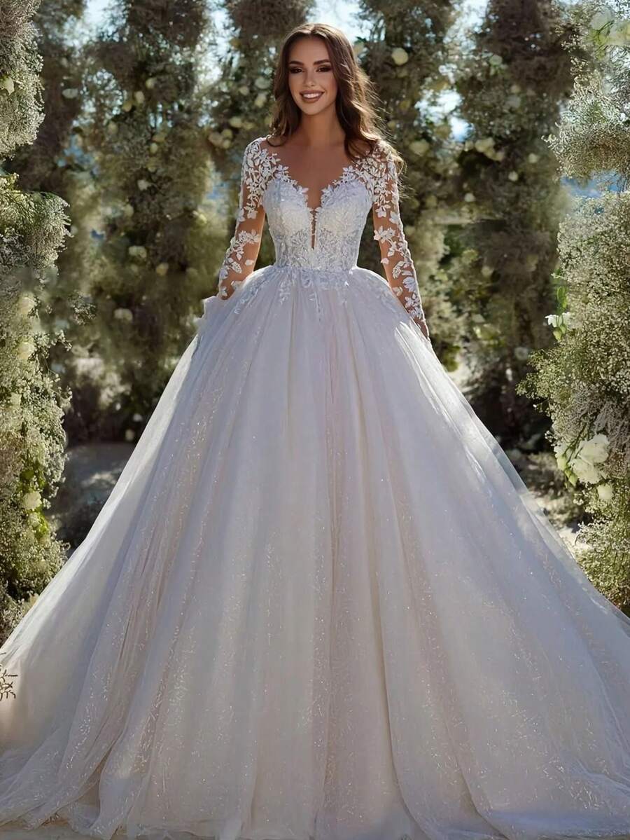 Elegant Sexy Long Sleeves Lace Appliqué A Line Tulle Formal Wedding Dress,Registry Office Dresses Bridal Gown,Evening Party Dress Birthday Party Dress Country Wedding,Romantic Church Ceremony Wedding Dress,Suitable For Wedding,Dating,Party,Singles' Party,Vacation,Formal Occasions,Dinner Dress,Prom Dress,Homecoming Dess,Cocktail Party,Wedding Guest Dress,Graduation - 白色 - 查看 1
