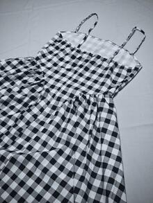 优雅女士黑白格纹中长连衣裙，无肩带细肩带高腰A字喇叭裙，适合约会、婚礼、度假、夜间外出、早午餐等场合穿着。 - 黑色 - 查看 4