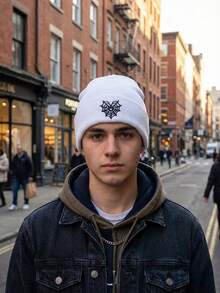 1 pieza Gorro de punto de unicolor para hombres con diseño de corazón y telaraña, cálido y cómodo, con visera, adecuado para uso casual en otoño/invierno, estilo y color aleatorios enviados - Multicolor - Ver 2