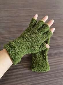 1 đôi găng tay nhung không ngón, thích hợp cho mùa thu/đông. - Nhiều màu - Xem 2